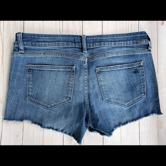 DL1961 Renee Short - Picture 2 of 4